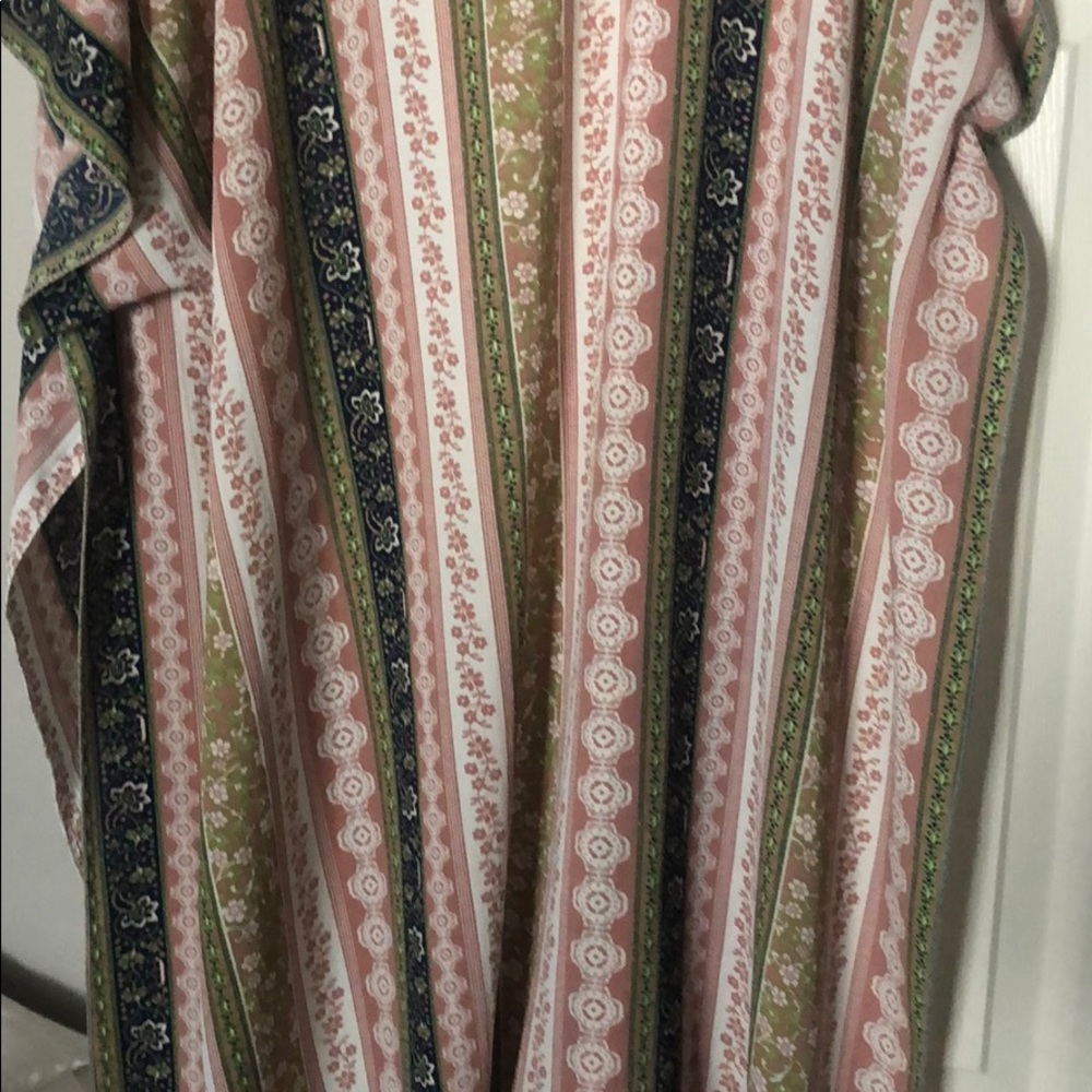 Long cape - Picture 4 of 4
